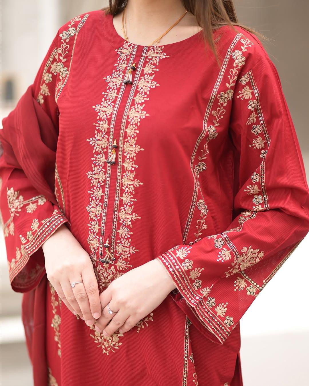 *Skinvense Embroidery shirt trozer with shiffon duppata🥰*