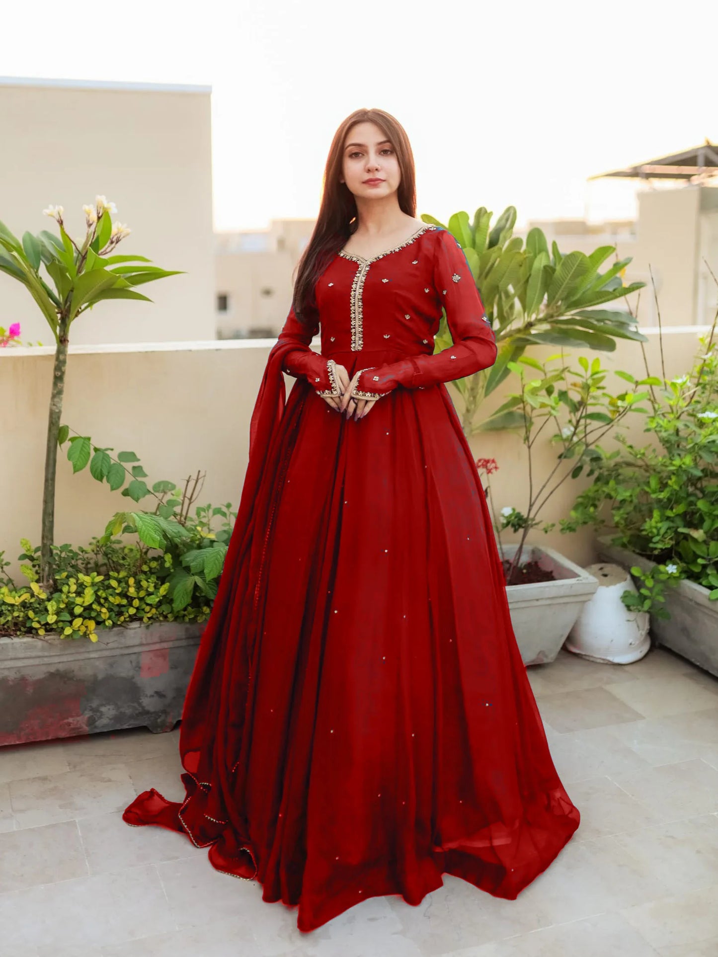 *Stylish Embroidery &Pulse Attached Maxi 3pec🥰*