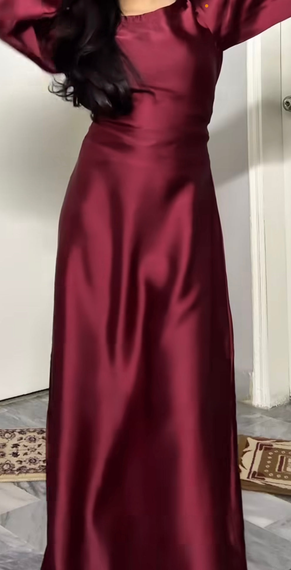 *Long Bodycone Silk Dress🥰*