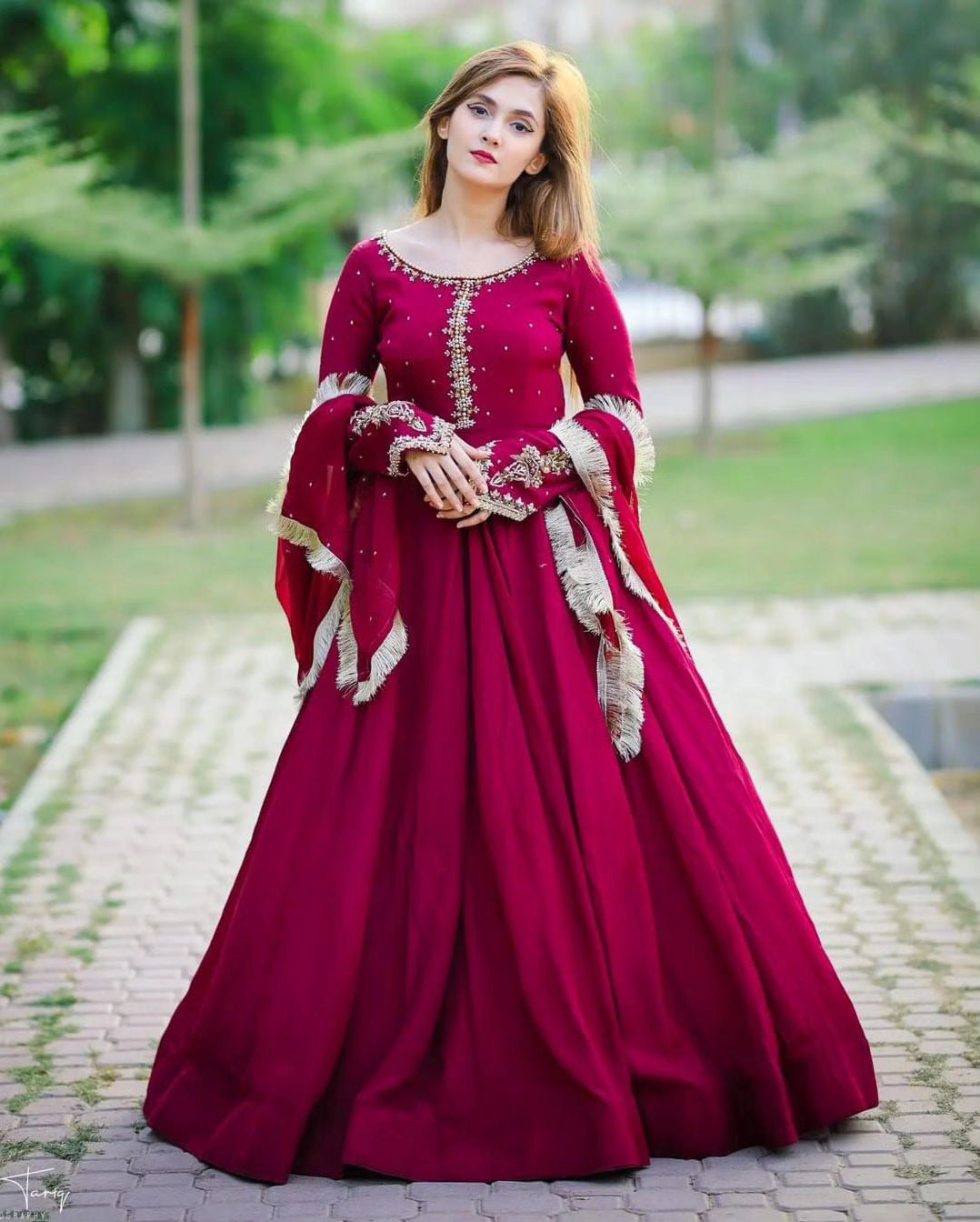 *New Embroidery maxi 3pec🥰*