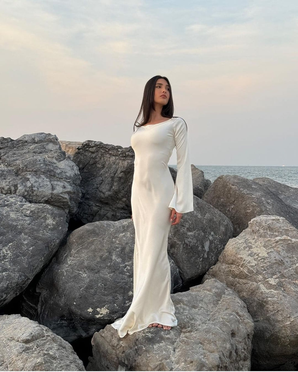 *Long Bodycone Silk Dress🥰*